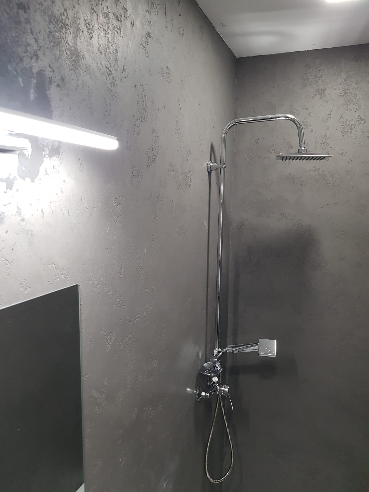 Decorative Walling -  Seamless Style. Durable Finish. Bespoke Design.